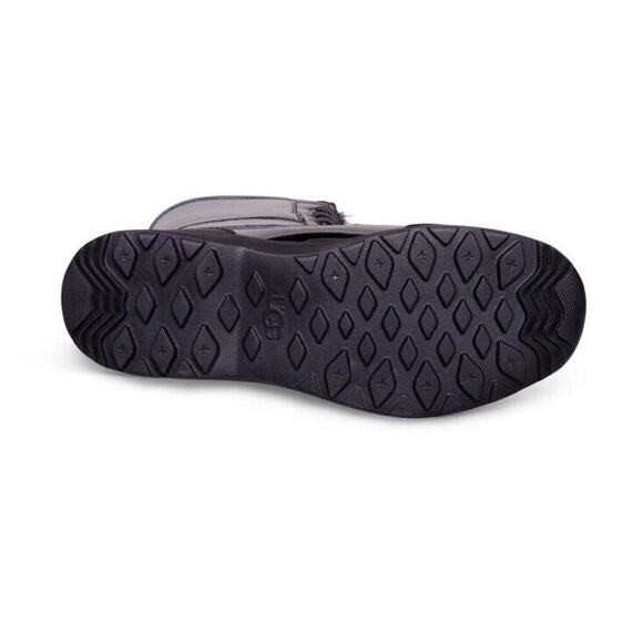 NWOB UGG ADIRONDACK III PATENT WOMEN BOOTS LEATHER Black US 7 EU 37/38 Tall - Picture 5 of 6